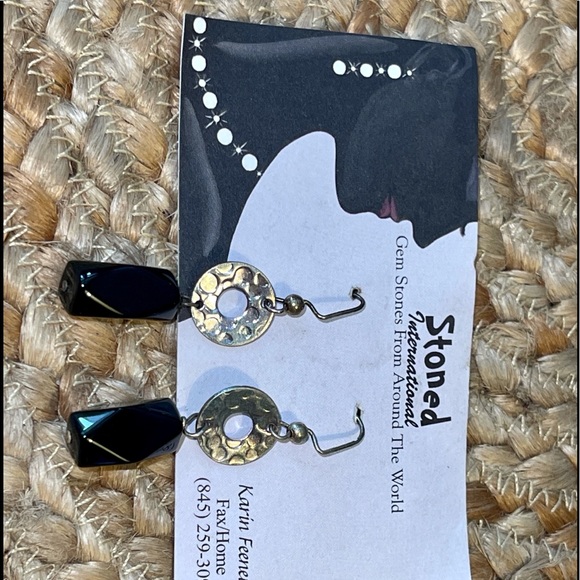 Stoned International Black Onyx Dangle Earrings 🌺 - Picture 3 of 15